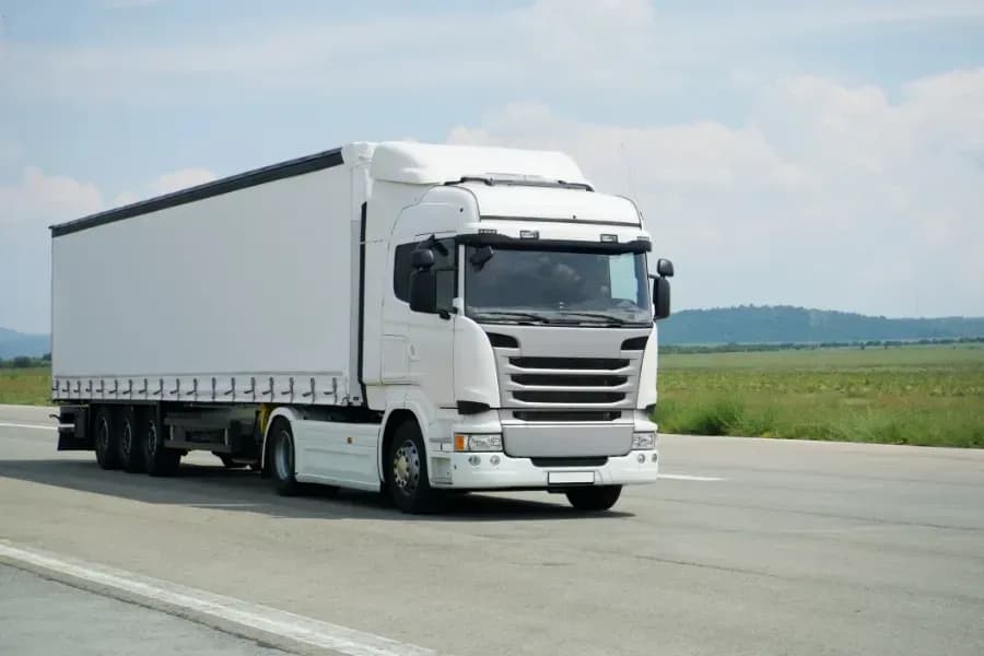 PKW und LKW mieten