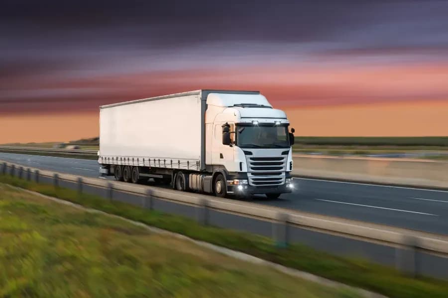 PKW und LKW mieten